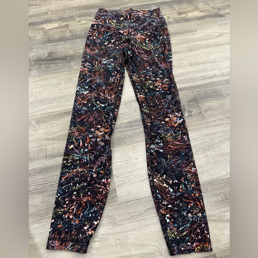 Lululemon Align High-Rise Pant 25 Foliage Overlay Multi Yoga Leggings Size 2 - Picture 5 of 7